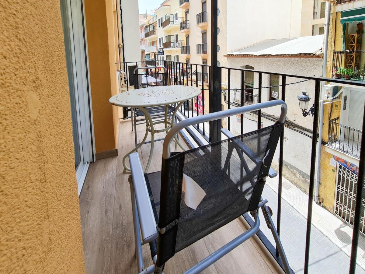 Апартаменты Apartamento Completo Castillo Levante Бенидорм Экстерьер фото